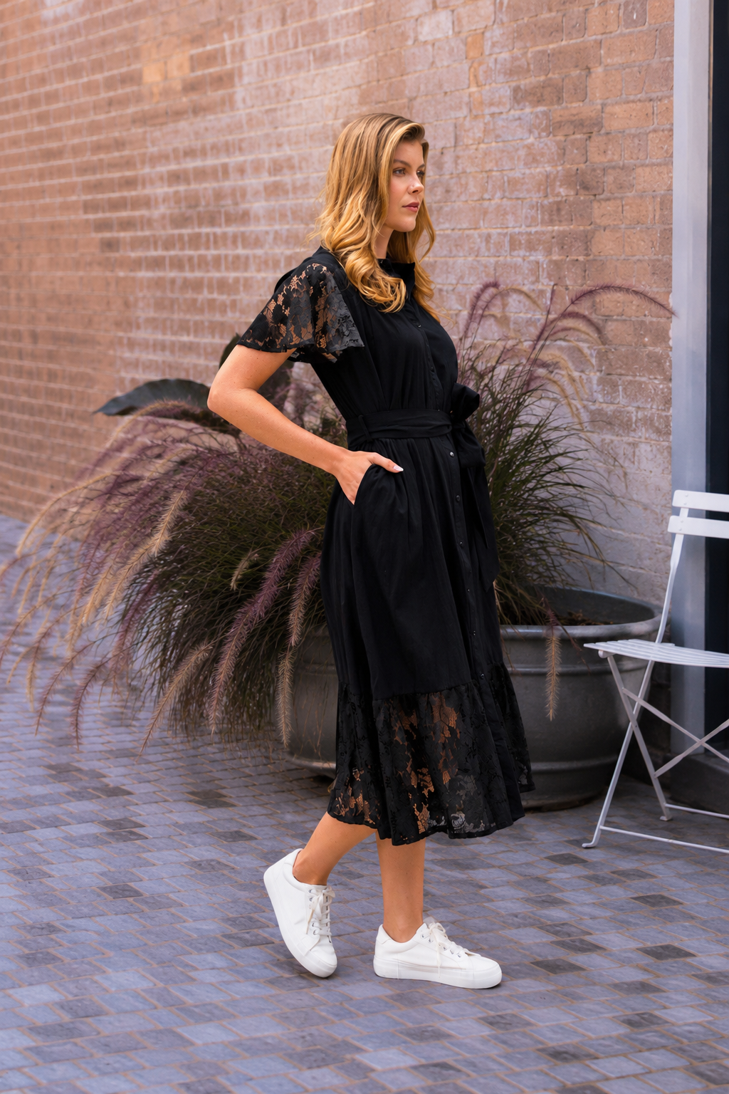 Krish Midi Dress – Black