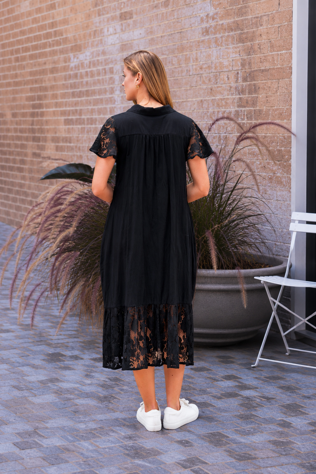 Krish Midi Dress – Black