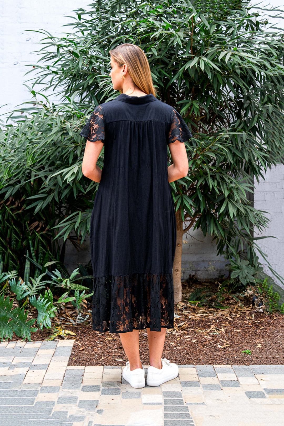 Krish Midi Dress – Black