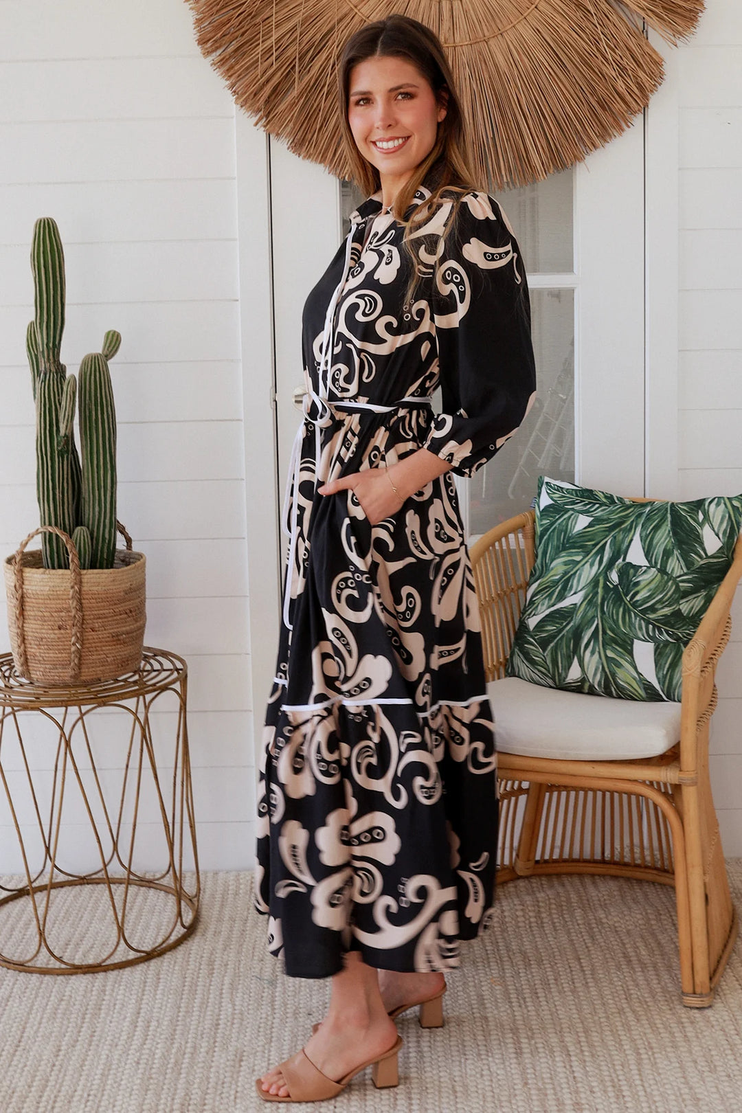 Roxy Dress – Black & Tan Print