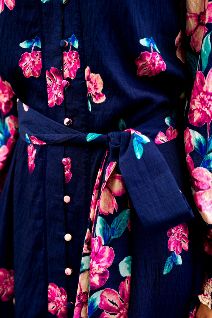 Victorious Maxi Dress – Navy Floral