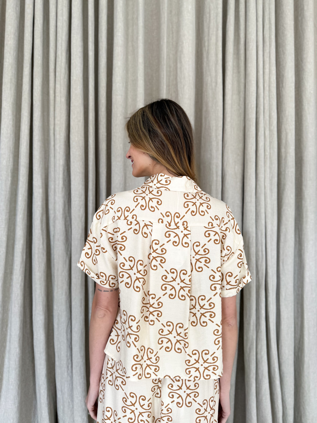 Zara Short Sleeve Shirt - Art Deco Tile Print Mocha